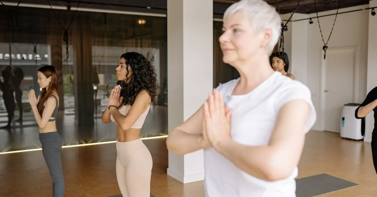 Comment intégrer le yoga à votre routine fitness pour plus de bienfaits